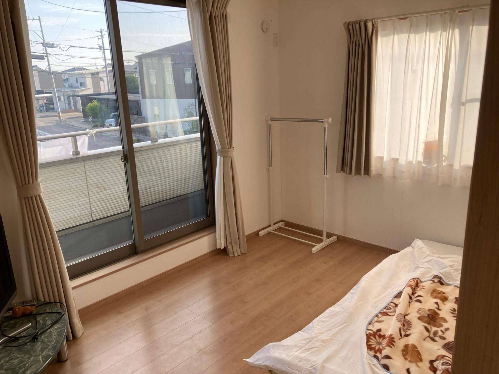 オルちゅーばーハウス#Youtuberオーナー滞在型#一軒家の各部屋をご提供#内鍵ありoruchuba House Fukui Eksteriør billede
